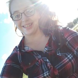 Meet your Posher, Kaitlin